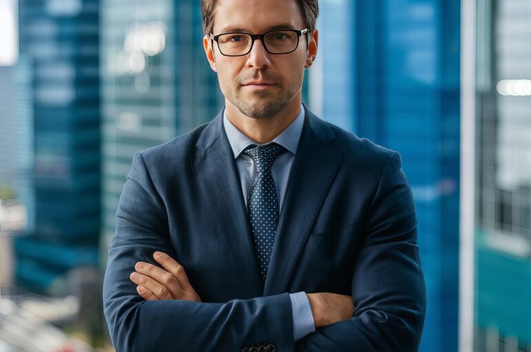 What is a Fractional CFO? A Comprehensive Guide to Their Role and Benefits