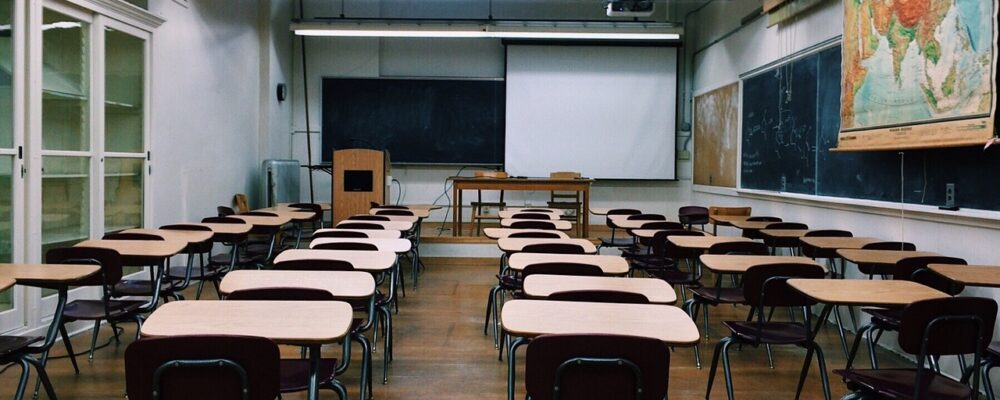 School Bursar 1 classroom 2093743 1280