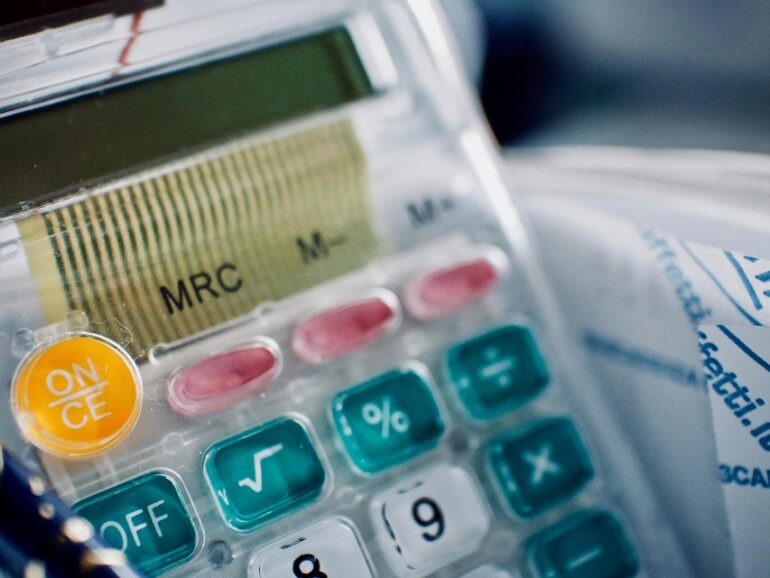 Navigating Debt Refinancing in a Changing Economy: Strategies for Start-Ups Amid Financial Turbulence